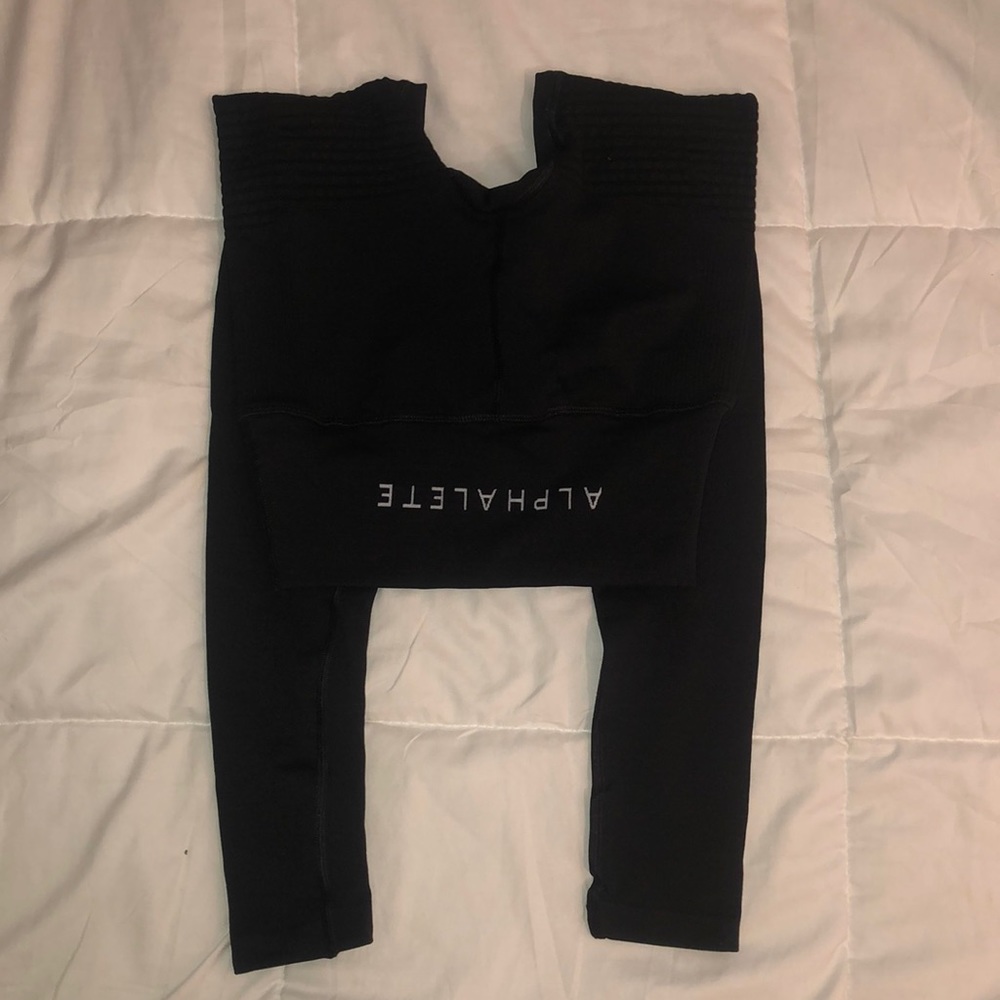 Black alphalete leggings